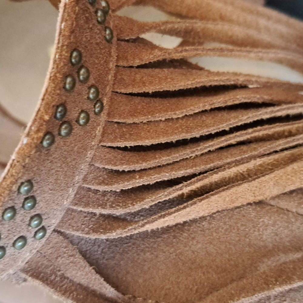 BOHO Chinese Laundry Sandals - Picture 5 of 8